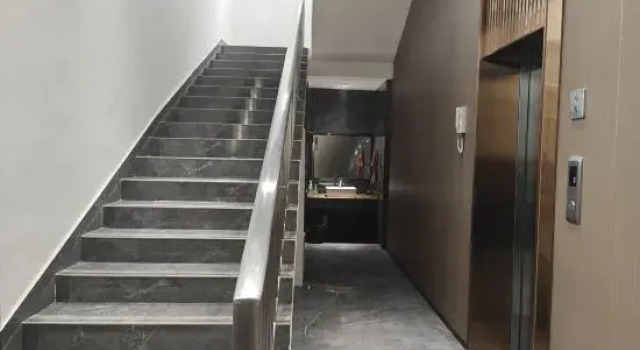Jiangyou Yingchen Homestay, Rezerwuj Hotel Hotele w Mianyang z parkingiem, Parking