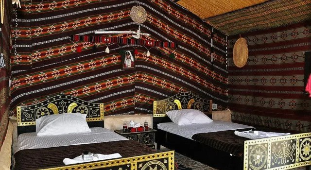Номер Deluxe Al Reem Desert Camp
