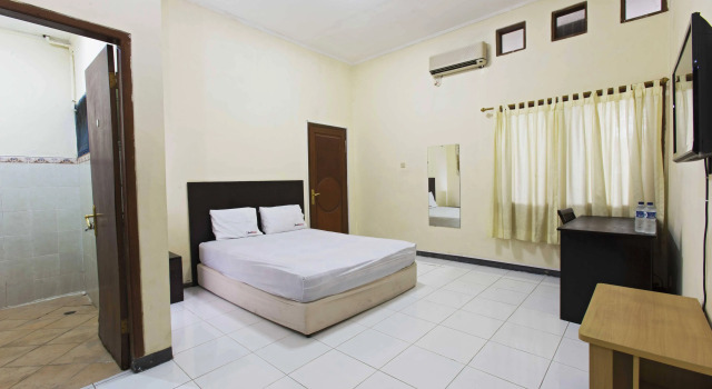 RedDoorz Kemang Ampera, Prenota Hotel Cilandak 