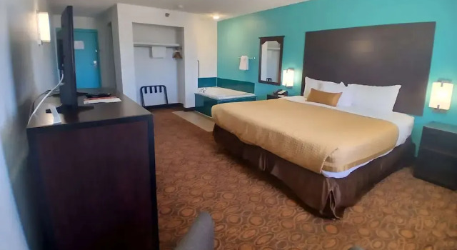 Двухместный номер Deluxe Howard Johnson by Wyndham Branson Theatre District