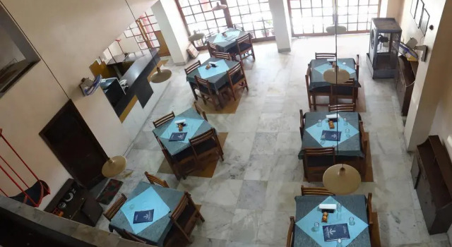 Gaurav Hotel