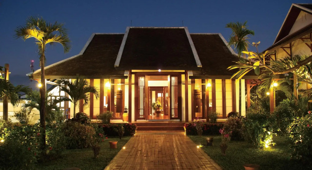Green Park Boutique Hotel, Rezerwuj Boutique Hotel Hotele w Prowincja Wientian z basenem, Basen