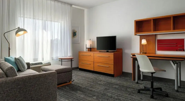 Люкс TownePlace Suites by Marriott Florence
