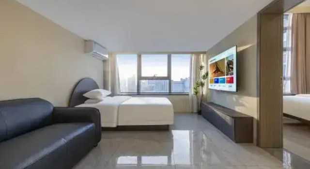 Двухместный семейный люкс Haisiyue Island Apartment（ Guangzhou Yuzhu Port Sanxi Subway Station Store）