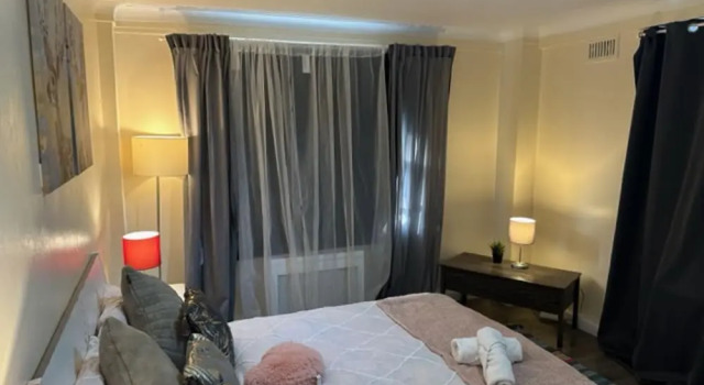 Superb 1-bed Private Family Apartment in Centre
