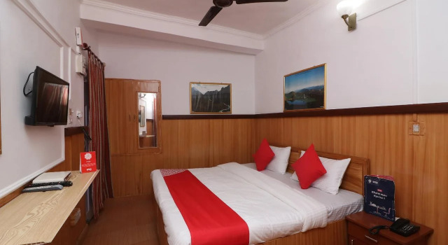 Laxmi Residency By OYO Rooms, Забронировать Отель Касаули штат Химачал-Прадеш