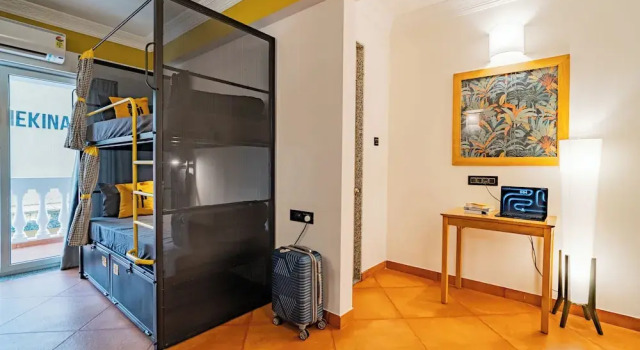 Кровать в общем номере (женский номер) The Hosteller Goa, Old Goa
