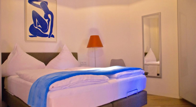 Exklusive 2-Zimmer-Wohnung am Schloss Bensberg, 预订 酒店 本斯堡 北莱茵-威斯特法伦州