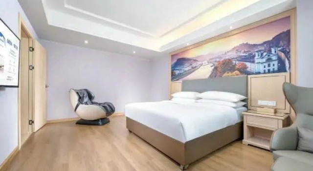 Люкс Business Vienna Hotel (Shenzhen Henggang & Tangkeng Metro Station)