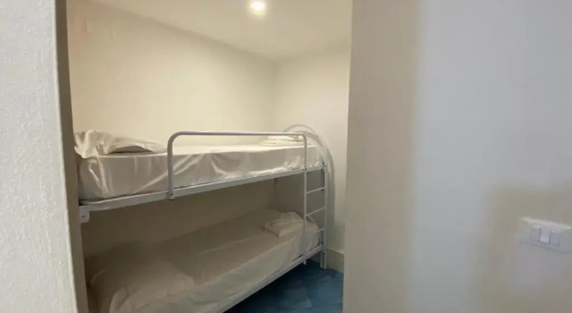 Четырёхместный номер Standard с видом на сад Hotel Il Gabbiano Palinuro