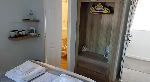 Номер Economy Barclay Court Guest House