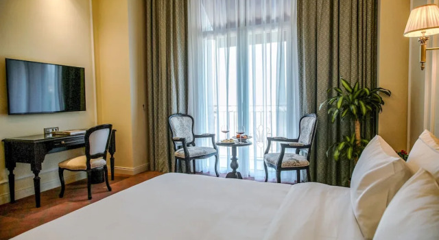 Двухместный номер Deluxe с балконом ANIM Boutique Hotel