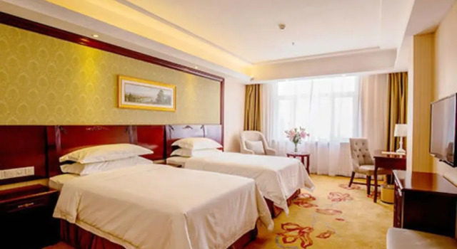 Vienna International Hotel Shenzhen Huanan City Store, Varaa Hotelli Hotellit Guangdong aamiaisella, Aamiainen