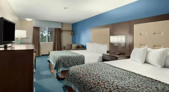 Четырёхместный номер Standard Days Inn by Wyndham Williams