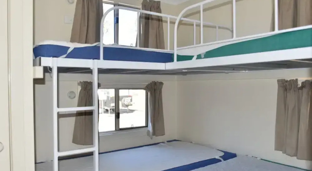 Семейная вилла Ball Park Caravan Park