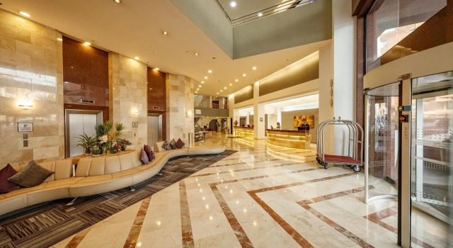 Sheraton Bogotá Hotel, Book Hotel Hotels in Bogotá with a Pool, Swimming Pool