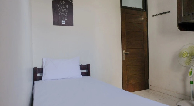 OYO Life 2744 Guest House Qudsi, Забронировать Гостевой дом Гостевые дома Маланга, рядом с Университет Бравиджая Маланг, Гостевой дом