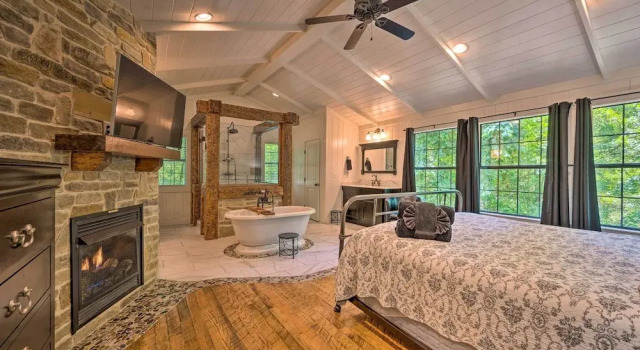 Catcha Fallin Star - 2 Bedroom Suites & Fire Pit, Boek Hotel Hochatown Oklahoma