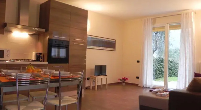 Bellagio Gardens 1, Book Apartment Hotels in Como with a Pool, Swimming Pool