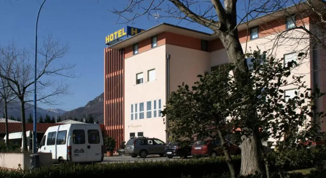 Hotel Willy, Book Hotel Hoteller i Friuli Venezia Giulia med parkering, Parkering