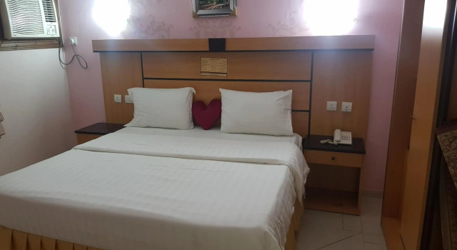 للعوائل فقطQandeel Al Raha Furnished Units - For families only, Забронировать Отель Джидда Мекка