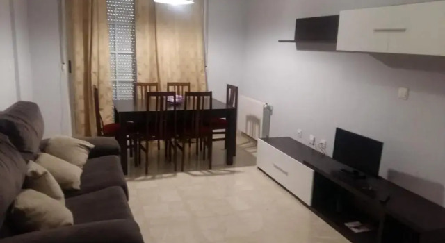 Calle Quevedo, 27 Apartamento. Feria