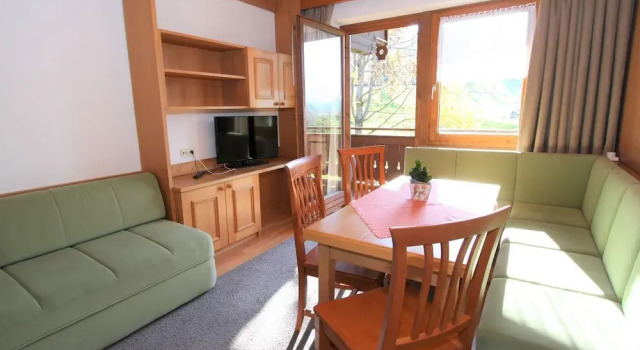 Beautiful Apartment Near Ski Area in Hinterglemm