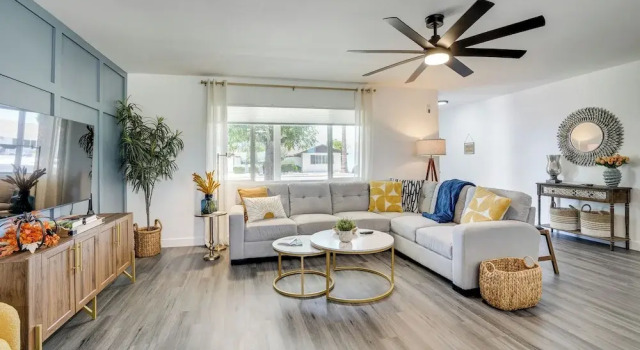 Luxury Golf Course Retreat in Sun City!, Book Vacation Home Sun City West Arizona