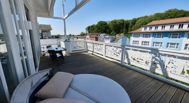 Villa Johanna in Sellin - Penthouse "Nautilus", Book Villa Hotels in Usedom with a Pool, Swimming Pool