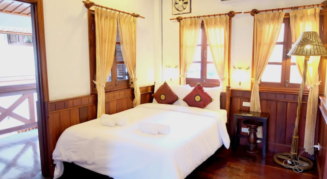 Двухместный номер Standard с балконом Phousi Guesthouse