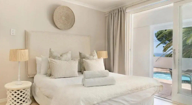 Ingleside Luxury apartment by Totalstay, Забронировать Апартаменты/квартира Отели Cape Peninsula с бассейном, Бассейн