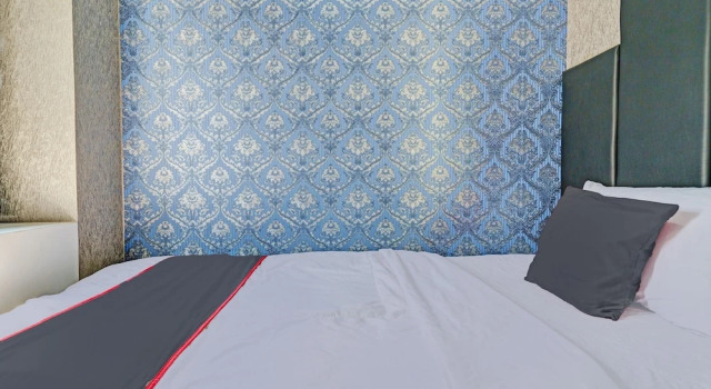 Номер Deluxe Collection O 93070 Apartemen The Suite Metro By Sultan Property Ii