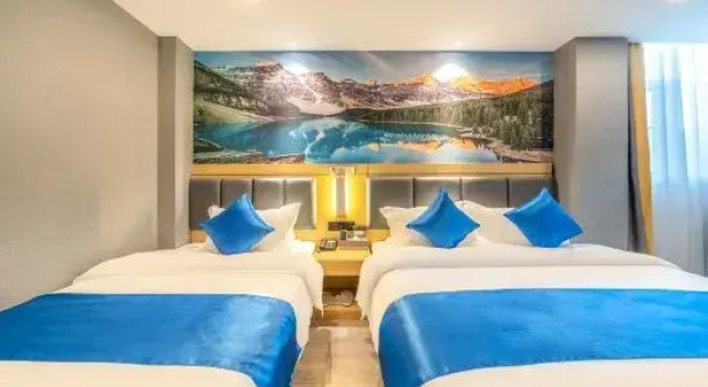 Jingzhiyue Hotel (Guigang Wuyue Plaza Guigang Station), Book Hotel Hotels in Guigang with a Pool, Swimming Pool