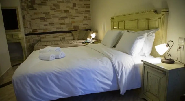 Evzin Hotel, Book Hotel Kato Loutraki Macedonia