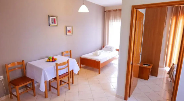 Elidon Apartments