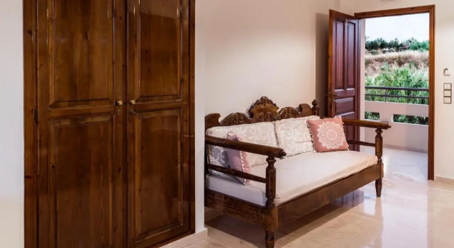 Студия Merabello Apartments