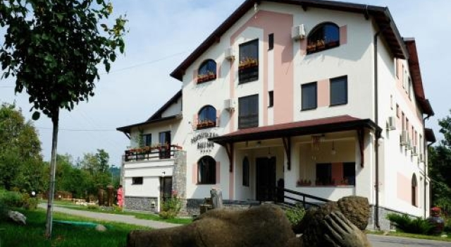 Bali Spa, Rezerwuj Ośrodek wypoczynkowy Hotele w Cornu z basenem, Basen