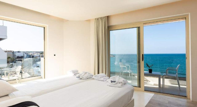 Полулюкс seafront Kahlua Sea View Suites