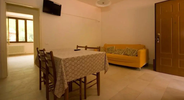 Depandance Piantamori, Buchen Sie Hotel Cerreto di Spoleto Umbrien