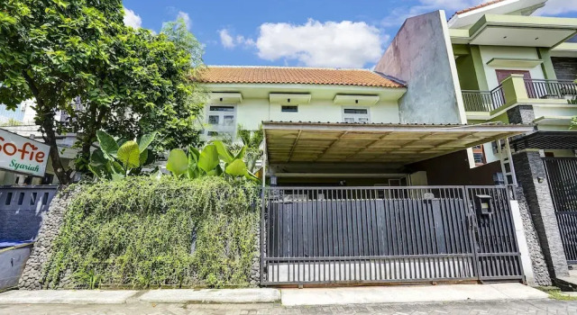 OYO Life 2929 Kost Sofie Syariah