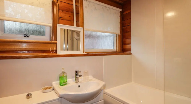 Коттедж Spruce Lodge