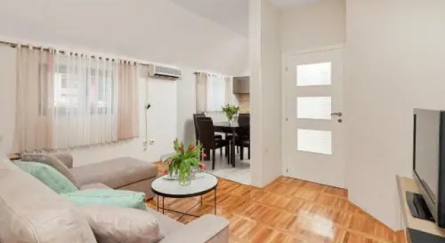 Apartment Mrsulja, Book Lejlighed Hoteller i Kotor Riviera med parkering, Parkering