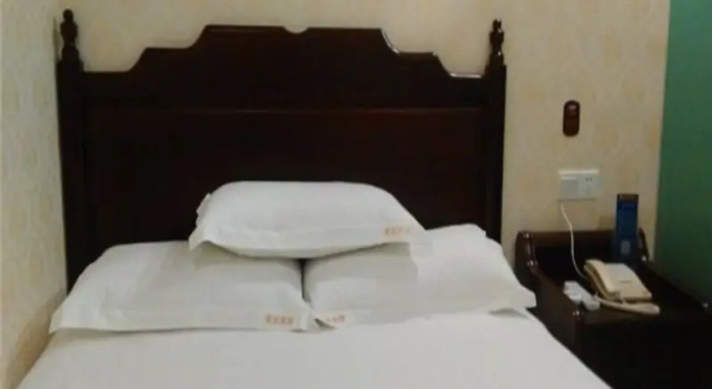 Elan Hotel Shenzhen Luohu Xinxiu Antique City, Rezerwuj Hotel Hotele w Shenzhen z parkingiem, Parking
