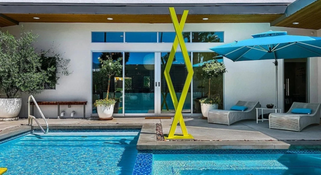 Коттедж Four Palms in Deepwell Estates