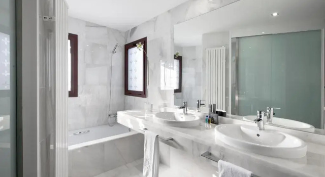 Трёхместный номер Standard Hotel MasMonzon