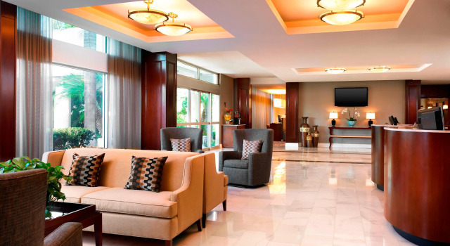 Sheraton Ontario Airport Hotel, Prenota Hotel Hotel a Ontario con parcheggio, Parcheggio