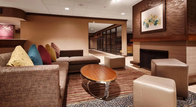 Best Western Plus Kingston Hotel And Conference Center