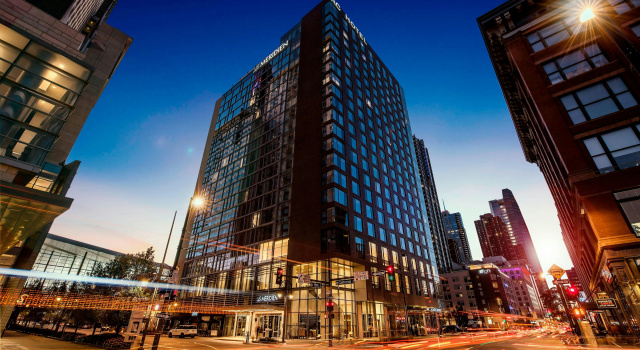 Le Meridien Denver Downtown, Забронировать Отель Отели Денвера 4 звезды, рядом с Американский музей западного искусства, 4*