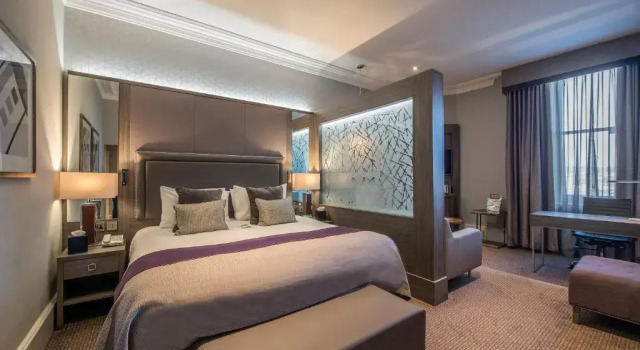 Полулюкс Crowne Plaza Royal Victoria - Sheffield by IHG