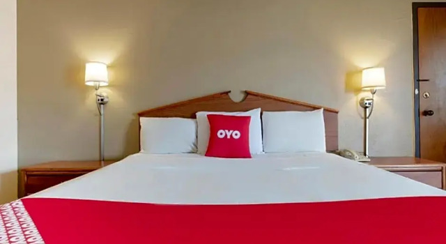 Номер Premium OYO Hotel Tulsa International Airport